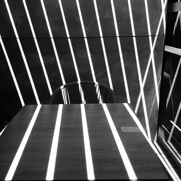 Photo Table et chaise crazy Al kawa